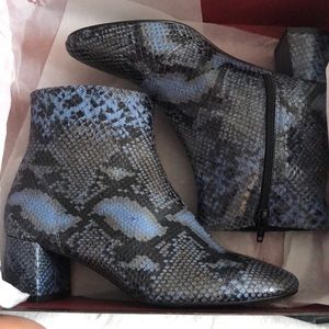 Renvy Jude Leather Bootie